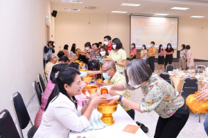 คณะมนุษยศาสตร์ฯ จัดงานสานสัมพันธ์บุคลากร