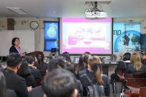 คณะครุศาสตร์ นำคณาจารย์และ นศ.สาขาวิชาบริหารการศึกษา ร่วมอบรม และศึกษาดูงานด้านการบริหารสถานศึกษาของ HLSI , SNUES และ SNUGMS สาธารณรัฐเกาหลี