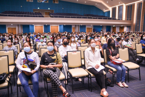 รร.สาธิต มรท. จัดปฐมนิเทศและประชุมผู้ปกครองนักเรียนของนักเรียน ม.1 และ ม.4 และประชุมผู้ปกครองและรับผลการเรียน นักเรียน ม.2 ม.3 ม.5 และ ม.6