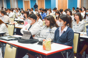 คณะครุศาสตร์จัดอบรมพัฒนาความรู้และทักษะในการปฏิบัติงานในสถานศึกษาของนักศึกษาฝึกประสบการณ์วิชาชีพครูฯ