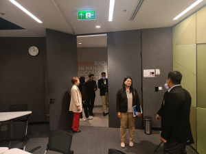 ผู้บริหาร มรท. ศึกษาดูงานและแลกเปลี่ยนเรียนรู้งานด้านการพัฒนาบุคลากรของ  SEAC