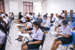 ศูนย์ภาษา จัดสอบวัดความรู้ภาษา TRU-EPT นศ. ชั้นปี 1