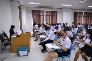 ศูนย์ภาษา จัดสอบวัดความรู้ภาษา TRU-EPT นศ. ชั้นปี 1