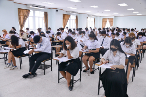 ศูนย์ภาษา จัดสอบวัดความรู้ภาษา TRU-EPT นศ. ชั้นปี 1