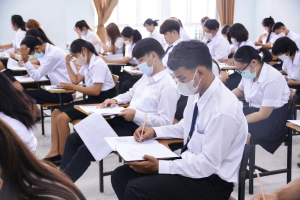 ศูนย์ภาษา จัดสอบวัดความรู้ภาษา TRU-EPT นศ. ชั้นปี 1
