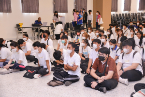 กองพัฒนานักศึกษาจัดโครงการพัฒนาคุณธรรม จริยธรรม นักศึกษาใหม่ We are TRU