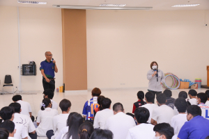 กองพัฒนานักศึกษาจัดโครงการพัฒนาคุณธรรม จริยธรรม นักศึกษาใหม่ We are TRU