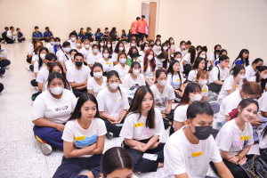 กองพัฒนานักศึกษาจัดโครงการพัฒนาคุณธรรม จริยธรรม นักศึกษาใหม่ We are TRU