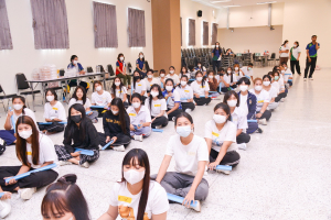 กองพัฒนานักศึกษาจัดโครงการพัฒนาคุณธรรม จริยธรรม นักศึกษาใหม่ We are TRU