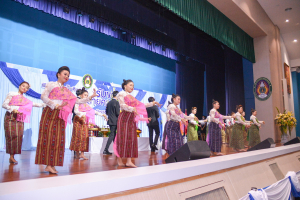 คณะครุศาสตร์ จัดพิธีฝากตัวเป็นศิษย์ รับขวัญนักศึกษาสายครู มรท.