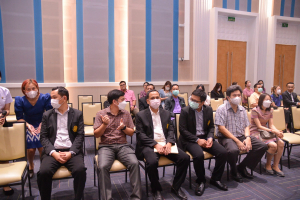 คณะครุศาสตร์ จัดพิธีฝากตัวเป็นศิษย์ รับขวัญนักศึกษาสายครู มรท.