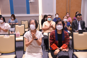 คณะครุศาสตร์ จัดพิธีฝากตัวเป็นศิษย์ รับขวัญนักศึกษาสายครู มรท.