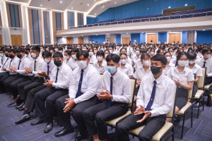 คณะครุศาสตร์ จัดพิธีฝากตัวเป็นศิษย์ รับขวัญนักศึกษาสายครู มรท.
