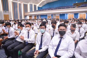 คณะครุศาสตร์ จัดพิธีฝากตัวเป็นศิษย์ รับขวัญนักศึกษาสายครู มรท.