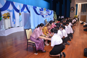 คณะครุศาสตร์ จัดพิธีฝากตัวเป็นศิษย์ รับขวัญนักศึกษาสายครู มรท.