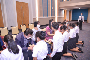 คณะครุศาสตร์ จัดพิธีฝากตัวเป็นศิษย์ รับขวัญนักศึกษาสายครู มรท.