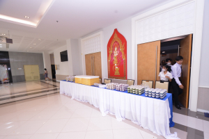 คณะครุศาสตร์ จัดพิธีฝากตัวเป็นศิษย์ รับขวัญนักศึกษาสายครู มรท.