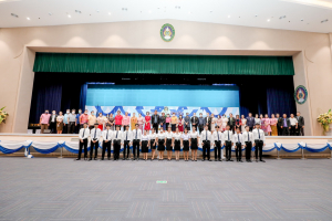 คณะครุศาสตร์ จัดพิธีฝากตัวเป็นศิษย์ รับขวัญนักศึกษาสายครู มรท.
