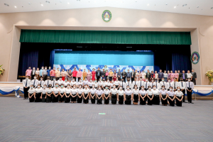 คณะครุศาสตร์ จัดพิธีฝากตัวเป็นศิษย์ รับขวัญนักศึกษาสายครู มรท.
