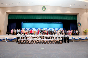 คณะครุศาสตร์ จัดพิธีฝากตัวเป็นศิษย์ รับขวัญนักศึกษาสายครู มรท.