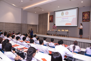 คณะเทคโนโลยีสารสนเทศ จัดพิธีปฐมนิเทศนักศึกษาชั้นปีที่ 1