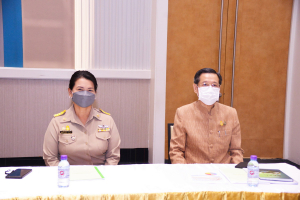 มรท. ร่วมฟังการเสวนาการแก้ไขปัญหาลิงจังหวัดลพบุรีอย่างยั่งยืน