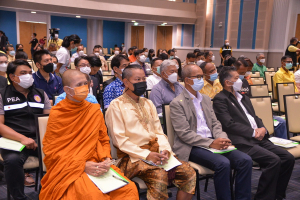 มรท. ร่วมฟังการเสวนาการแก้ไขปัญหาลิงจังหวัดลพบุรีอย่างยั่งยืน