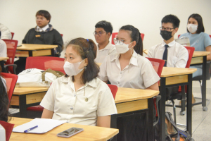 สาขาวิชาภาษาอังกฤษ ศศ.บ. จัดอบรมพัฒนาบุคลิกภาพและแนะแนวอาชีพแก่นักศึกษา ชั้นปี 4