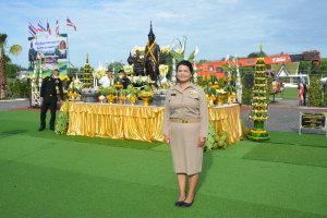 อธิการบดี มรท. ร่วมพิธีอัญเชิญพระบรมราชานุสาวรีย์สมเด็จพระนารายณ์มหาราช ขึ้นสู่แท่นประดิษฐาน ภายใน มทบ.13