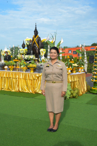 อธิการบดี มรท. ร่วมพิธีอัญเชิญพระบรมราชานุสาวรีย์สมเด็จพระนารายณ์มหาราช ขึ้นสู่แท่นประดิษฐาน ภายใน มทบ.13