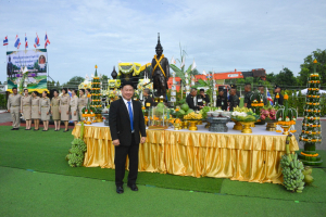 อธิการบดี มรท. ร่วมพิธีอัญเชิญพระบรมราชานุสาวรีย์สมเด็จพระนารายณ์มหาราช ขึ้นสู่แท่นประดิษฐาน ภายใน มทบ.13