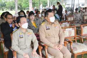 อธิการบดี มรท. ร่วมพิธีอัญเชิญพระบรมราชานุสาวรีย์สมเด็จพระนารายณ์มหาราช ขึ้นสู่แท่นประดิษฐาน ภายใน มทบ.13