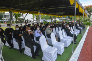 อธิการบดี มรท. ร่วมพิธีอัญเชิญพระบรมราชานุสาวรีย์สมเด็จพระนารายณ์มหาราช ขึ้นสู่แท่นประดิษฐาน ภายใน มทบ.13