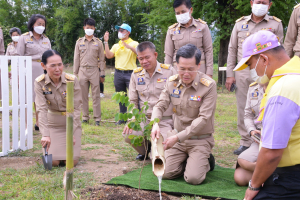 มรท. ร่วมพิธีเจริญพระพุทธมนต์และปลูกต้นไม้ ถวายเป็นพระกุศล ในโอกาสฉลองพระชนมายุ 8 รอบ สมเด็จพระสังฆราช