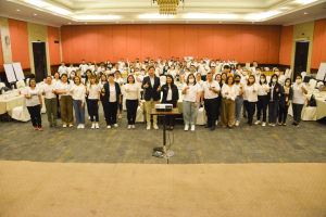 มรท. จัดอบรมหนึ่งวิสัยทัศน์ หนึ่งดวงใจ สานสัมพันธ์น้องพี่เทพสตรี สู่การพัฒนามหาวิทยาลัยที่ยั่งยืน