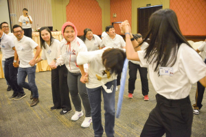 มรท. จัดอบรมหนึ่งวิสัยทัศน์ หนึ่งดวงใจ สานสัมพันธ์น้องพี่เทพสตรี สู่การพัฒนามหาวิทยาลัยที่ยั่งยืน