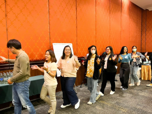 มรท. จัดอบรมหนึ่งวิสัยทัศน์ หนึ่งดวงใจ สานสัมพันธ์น้องพี่เทพสตรี สู่การพัฒนามหาวิทยาลัยที่ยั่งยืน