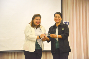 มรท. จัดอบรมหนึ่งวิสัยทัศน์ หนึ่งดวงใจ สานสัมพันธ์น้องพี่เทพสตรี สู่การพัฒนามหาวิทยาลัยที่ยั่งยืน