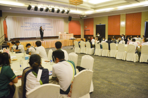 มรท. จัดอบรมหนึ่งวิสัยทัศน์ หนึ่งดวงใจ สานสัมพันธ์น้องพี่เทพสตรี สู่การพัฒนามหาวิทยาลัยที่ยั่งยืน