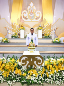 ผู้แทนผู้บริหาร คณาจารย์ บุคลากร และนักศึกษา มรท. บันทึกเทปโทรทัศน์ถวายพระพรชัยมงคล พระบาทสมเด็จพระเจ้าอยู่หัว