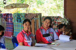 สำนักศิลปะและวัฒนธรรม จัดอบรมการสืบค้นประวัติศาสตร์ชุมชนและเครือญาติชุมชนลาวเวียงตำบลบ้านป่าตาล
