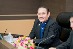 คกก.ส่งเสริมกิจการ มรท. ศึกษาดูงาน คกก.ส่งเสริมกิจการ มรภ.รำไพพรรณี