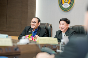 คกก.ส่งเสริมกิจการ มรท. ศึกษาดูงาน คกก.ส่งเสริมกิจการ มรภ.รำไพพรรณี