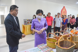 การประชุมเวทีบูรณาการแผนยุทธศาสตร์ขบวนองค์กรชุมชนกับหน่วยงานภาคีพัฒนาจังหวัดลพบุรี