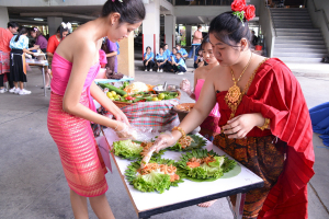 คณะครุศาสตร์จัดการแข่งขันกีฬาพื้นบ้าน สานสัมพันธ์น้องพี่ฯ