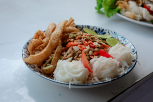 คณะครุศาสตร์จัดการแข่งขันกีฬาพื้นบ้าน สานสัมพันธ์น้องพี่ฯ