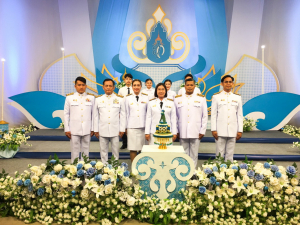 ผู้แทนผู้บริหาร คณาจารย์ บุคลากร และนักศึกษา บันทึกเทปโทรทัศน์ถวายพระพรชัยมงคล สมเด็จพระบรมราชชนนีพันปีหลวง