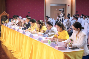 นักศึกษา มรท. รับรางวัลชมเชย การประกวดอ่านทำนองเสนาะ สดับถ้อยร้อยกรองไทย ครั้งที่ 2