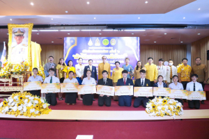 นักศึกษา มรท. รับรางวัลชมเชย การประกวดอ่านทำนองเสนาะ สดับถ้อยร้อยกรองไทย ครั้งที่ 2