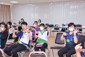 มรท. จัดโครงการมหาวิทยาลัยแห่งความสุข (How to Make TRU a Happy Workplace)